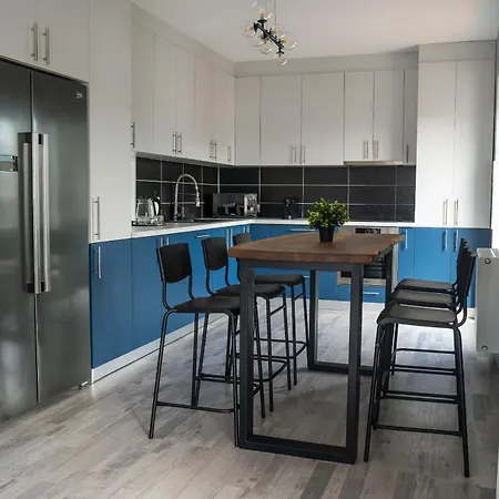 Skylark - Vancouver Penthouse Premium With Jacuzzi And Panoramic View Brašov