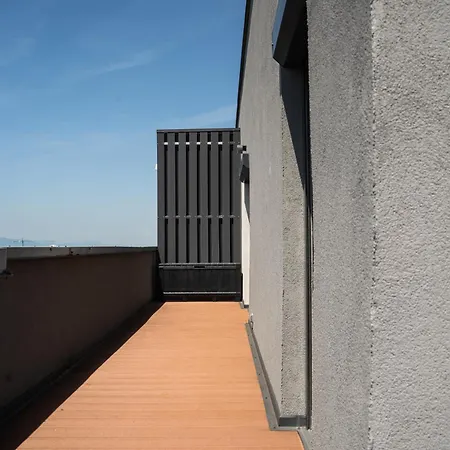 Skylark - Vancouver Penthouse Premium With Jacuzzi And Panoramic View Apartmán Brašov