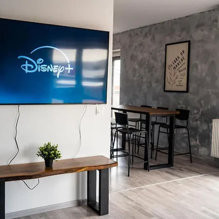 Skylark - Vancouver Penthouse Premium With Jacuzzi And Panoramic View Brašov