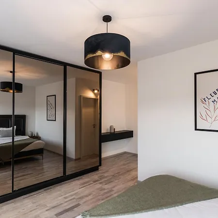 דירה Skylark - Vancouver Penthouse Premium With Jacuzzi And Panoramic View