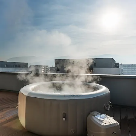 Skylark - Vancouver Penthouse Premium With Jacuzzi And Panoramic View Брашов