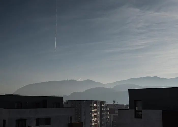 Apartment Skylark - Vancouver Penthouse Premium With Jacuzzi And Panoramic View